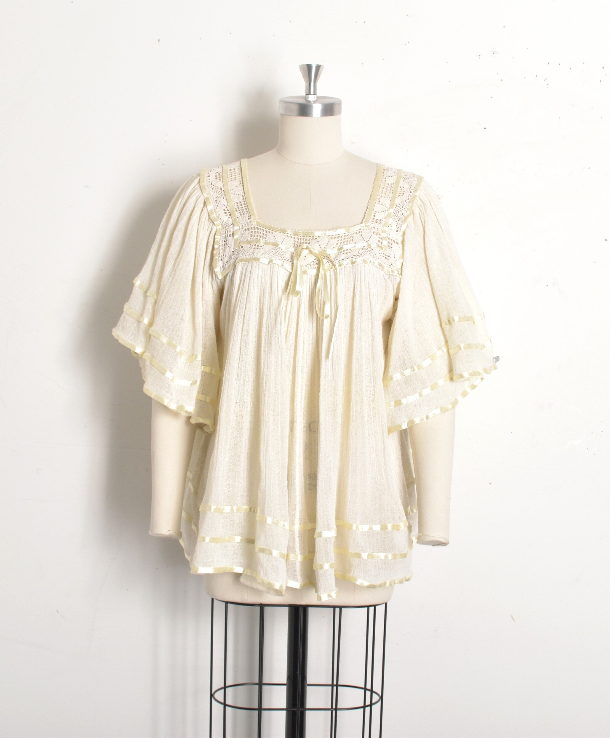 トップス 70s Dead stock gauze tunic 70s Vtg Indian Tunic 1970s DEADSTOCK India Ultra Sheer Gauze